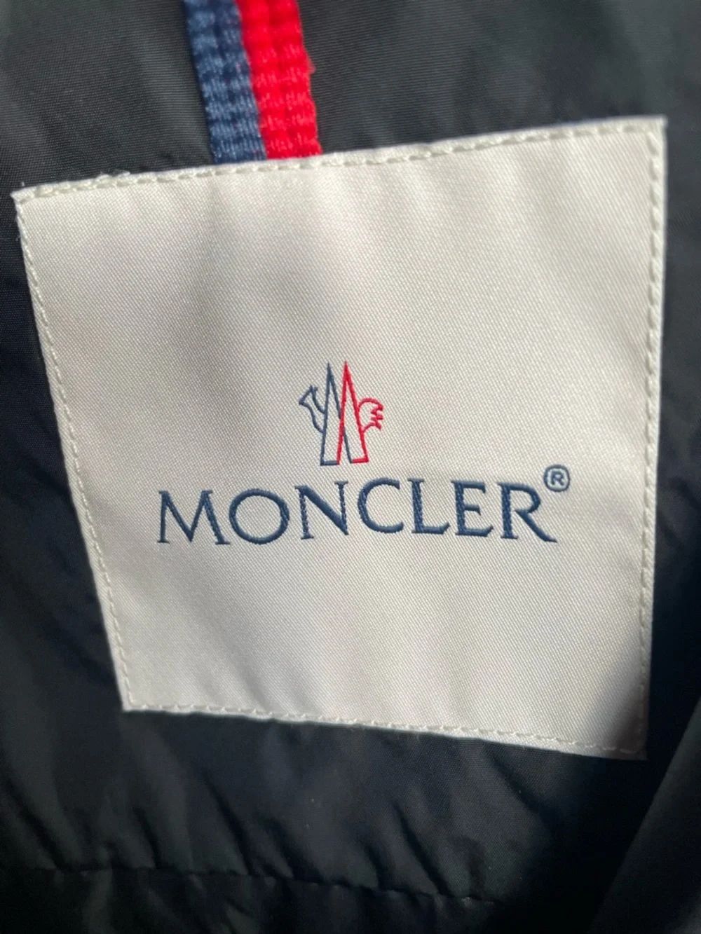 Moncler Black Men's Windbreaker Jacket with Red Trim - Picture 9 of 14